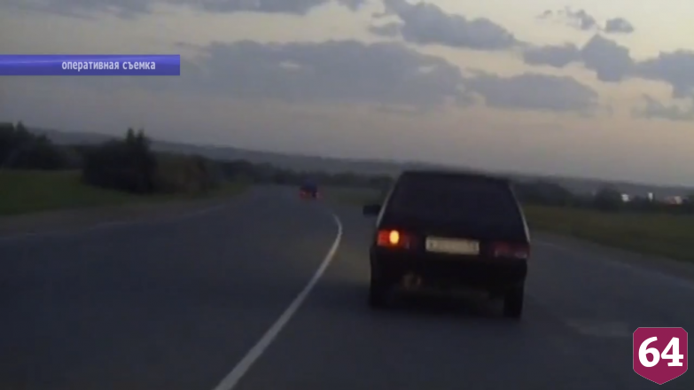 Пьяный водитель пытался уйти от погони полицейских в Саратове
