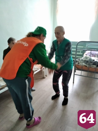 Команда волонтеров помогает подопечным дома-интерната под Саратовом