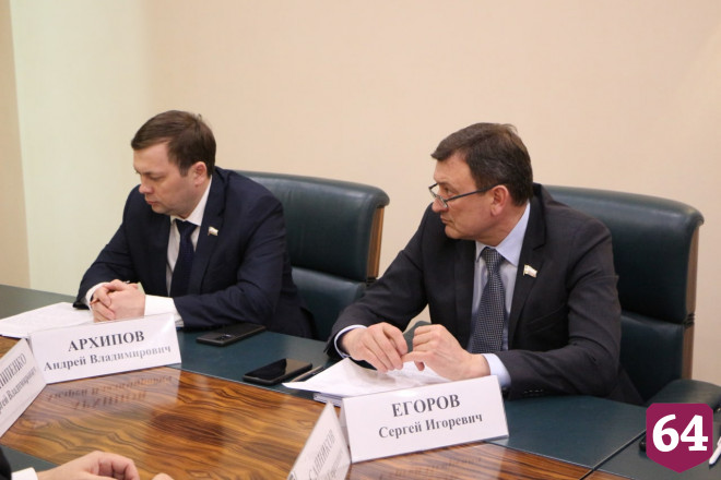 Три зарубежные компании приостановили деятельность в Саратовской области