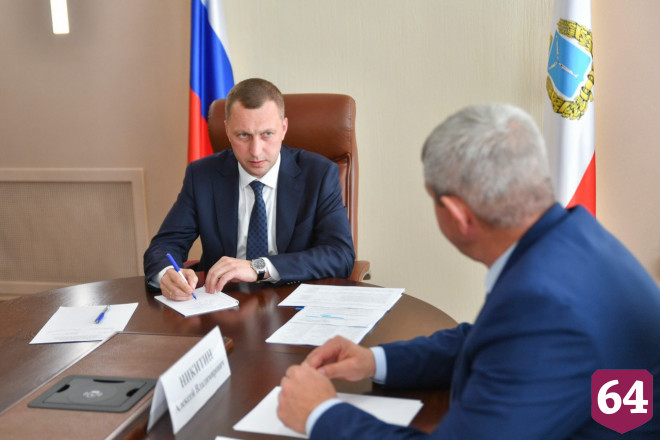 Бусаргин рекомендовал поторопить подрядчиков с благоустройством 