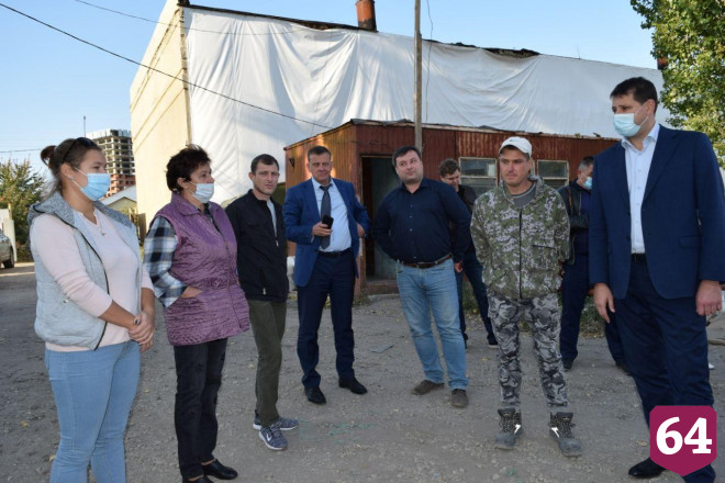 Министр анонсировал начало занятий в бассейне «Саратов» 