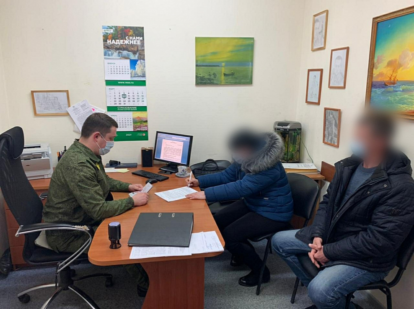 Под Саратовом женщина в гостях убила хозяина ножом в голову