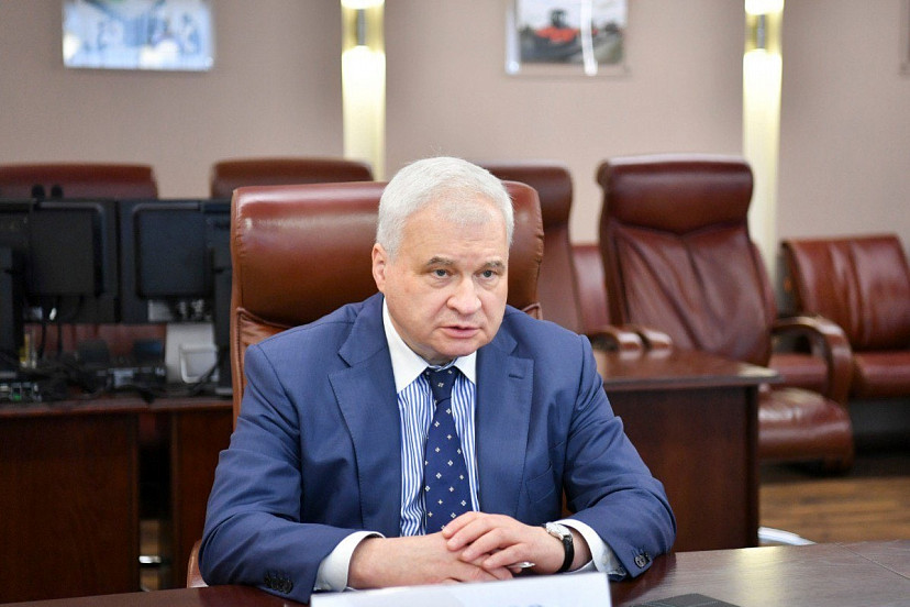 Сенатором от Саратовской области назначен Андрей Денисов