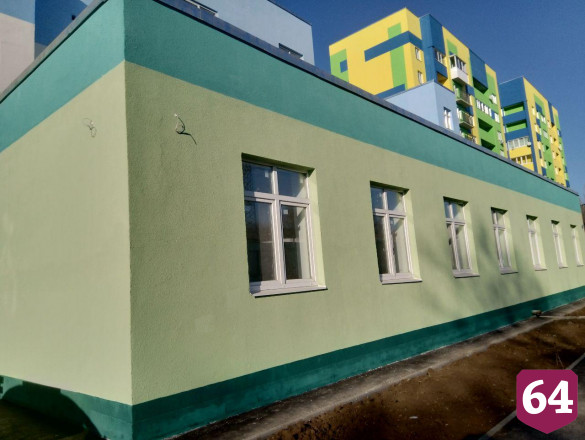 Саратовский губернатор оценил готовность поликлиники в Елшанке 