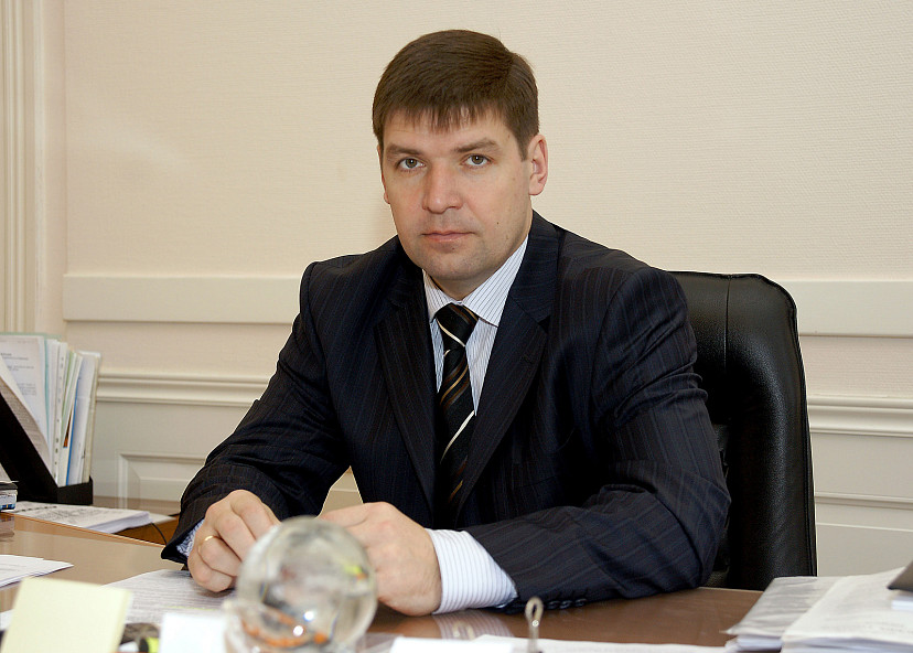 Главу Кировского района Саратова уволят из-за переполненного лицея
