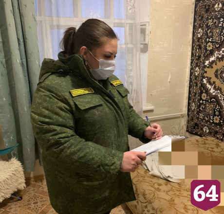 В квартире обнаружили тело женщины с разбитым лицом