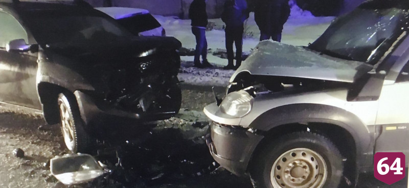 В Саратове автоледи устроила массовую аварию с пострадавшими