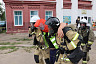 Пожарные эвакуировали людей из колледжа под Саратовом 
