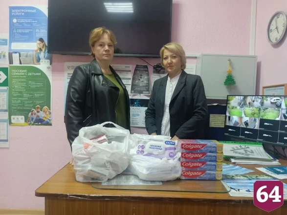 Саратовские женщины отправят сухие борщи и домашнюю консервацию защитникам 