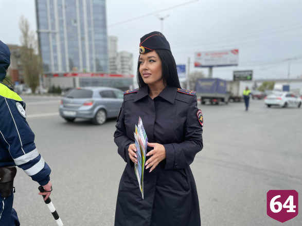 Саратовских водителей учили правильно перевозить детей