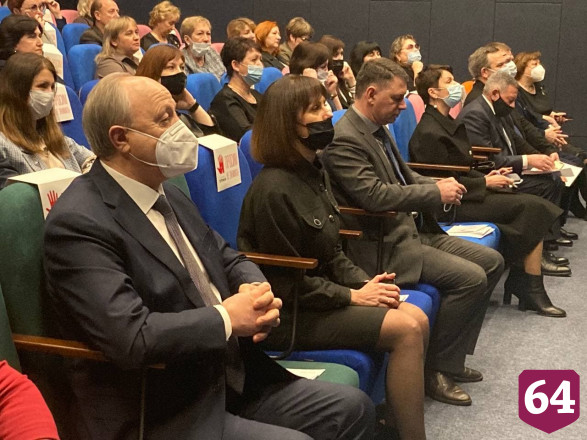 Губернатор поблагодарил работников культуры за труд в пандемию 