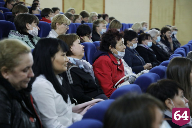 Под Саратовом построят крытую ледовую арену