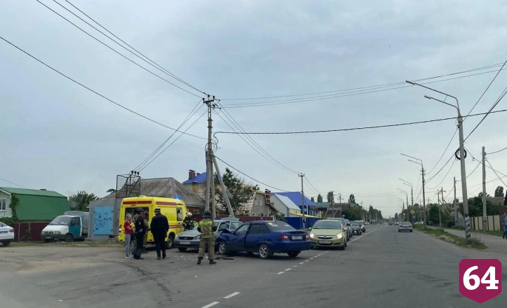 Две женщины пострадали в аварии с «Приорой»