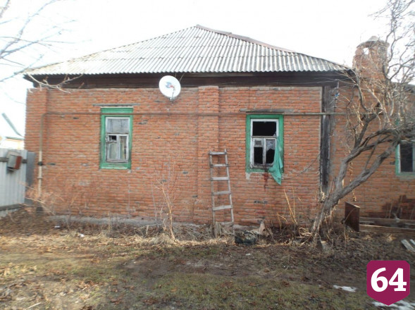 Женщина при курении запалила дом и получила ожоги 
