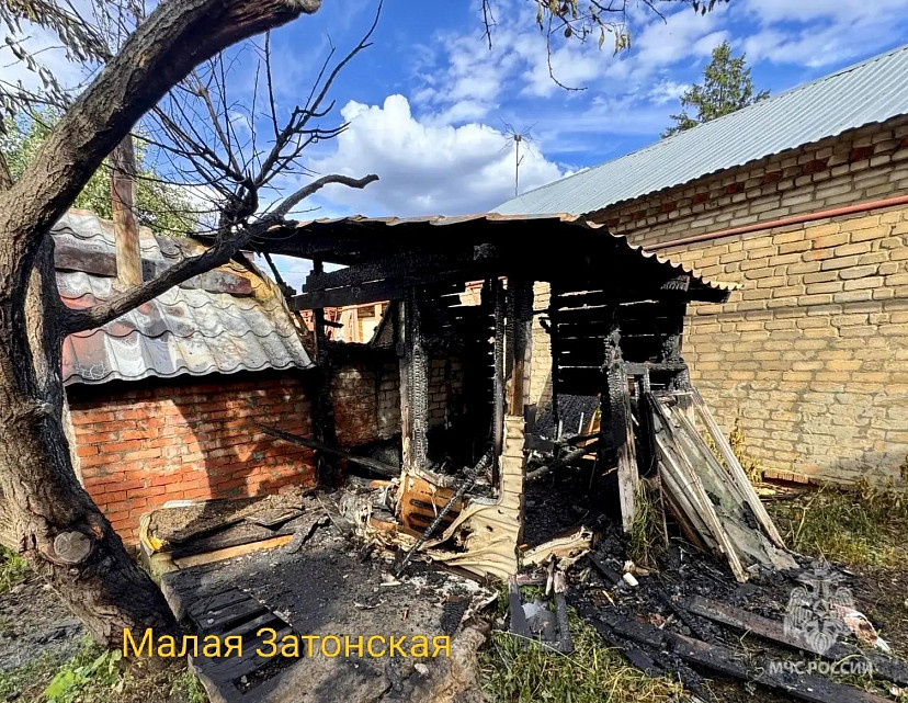 В Саратове пенсионерка и 17-летняя девушка пострадали на пожарах в банях