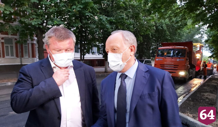 В Саратове качество ремонта дорог проверяют 3 лаборатории