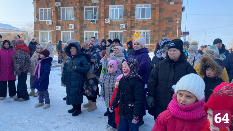 В Саратовской области на Масленицу жарили шашлыки и варили кашу в казане