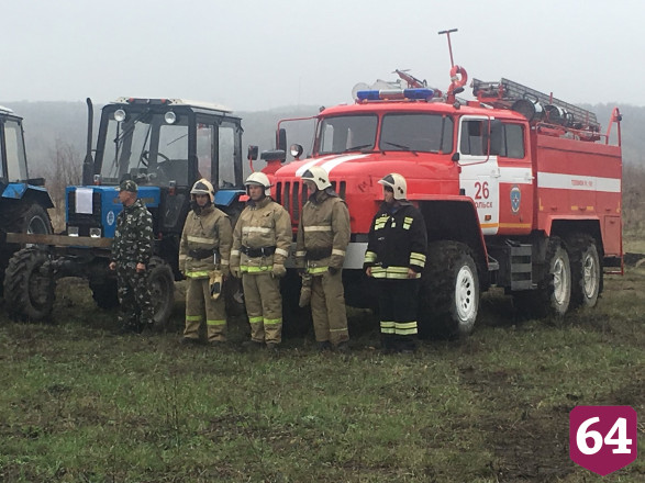 В тушении огня около лесного массива задействовали беспилотник 