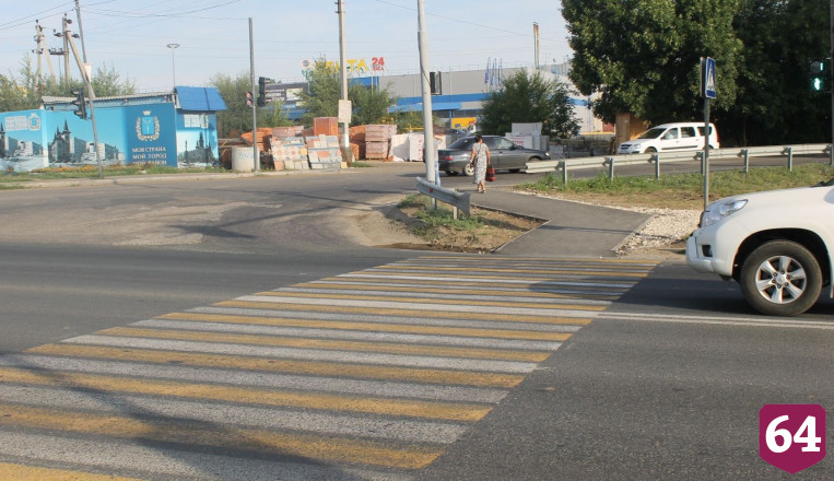 На Усть-Курдюмской оборудовали пешеходный переход 