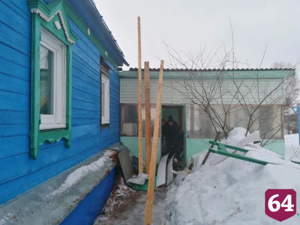 На улице Заводской горел частный дом