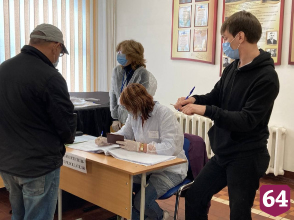 В Саратове отметили превышающую ожидания явку на выборы 