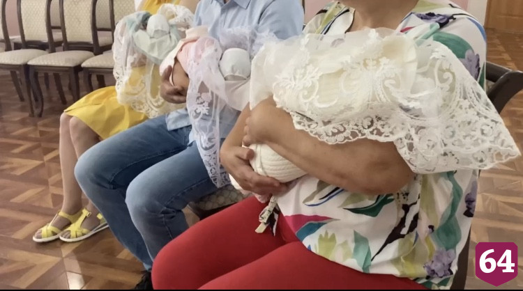 В Саратове ждут победы девочек над мальчиками