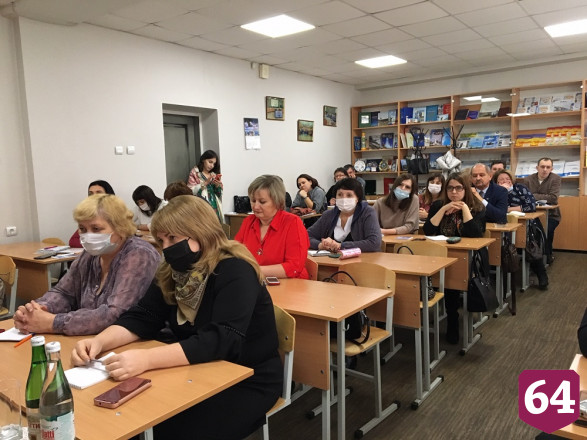 Руководителям газет рассказали о переходе на новую правовую форму