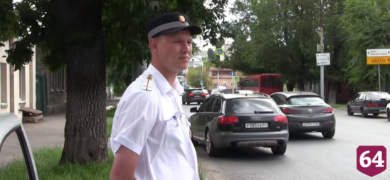 В Саратове за тонировку наказали 200 водителей