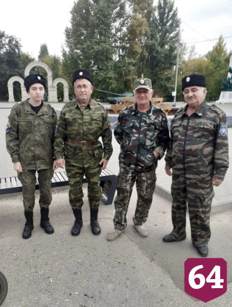 Саратовские казаки помогают охранять общественный порядок