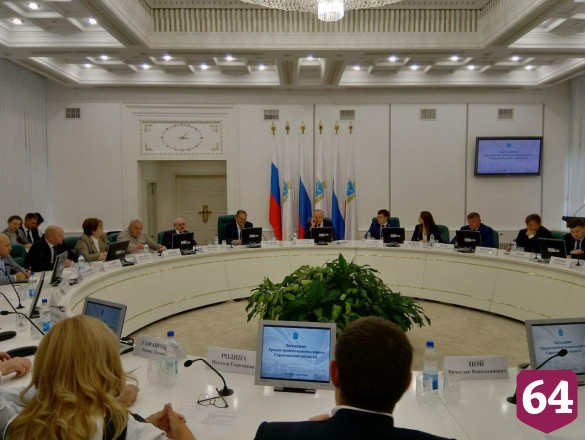 Радаев намерен с пользой использовать земли старого саратовского аэропорта  