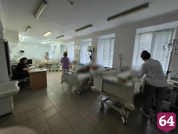 В Саратовской области трех женщин госпитализировали с дач с инсультом
