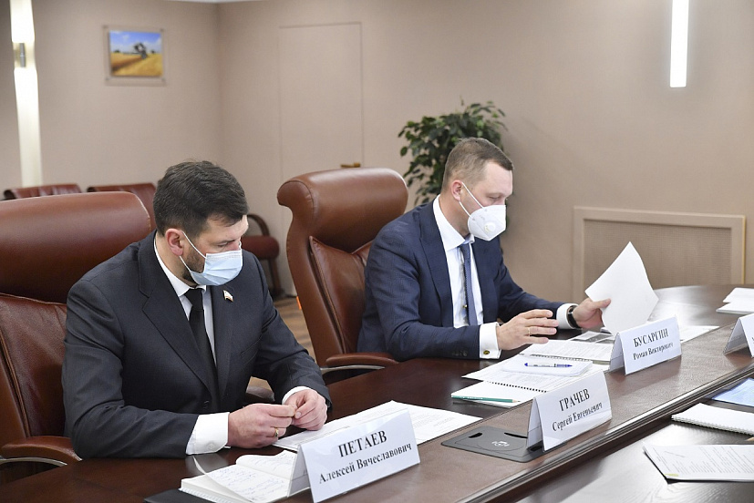 Губернатор объявил министру выговор за нерасторопность