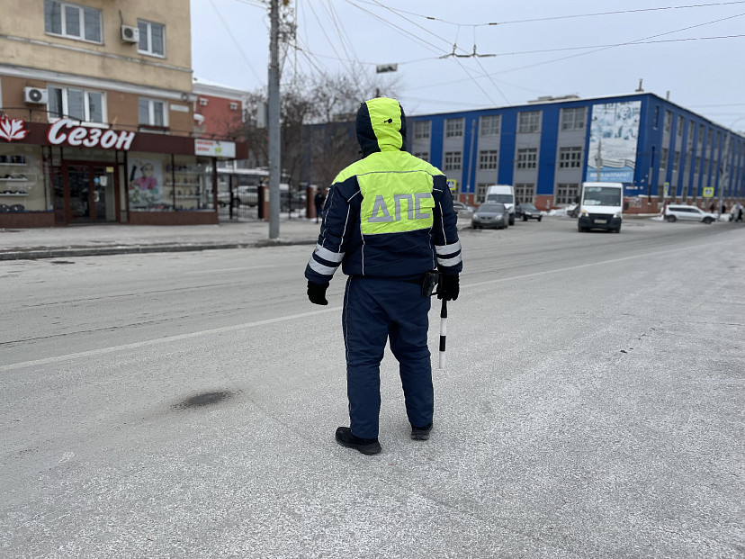 Автоинспекторы проведут на дорогах Саратова два рейда