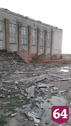 В Питерском районе после урагана объявили чрезвычайную ситуацию