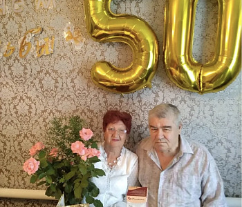 Саратовцы познакомились в детском саду и прожили вместе полвека