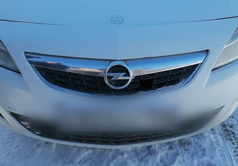 За долг в полмиллиона рублей у саратовца арестовали Opel