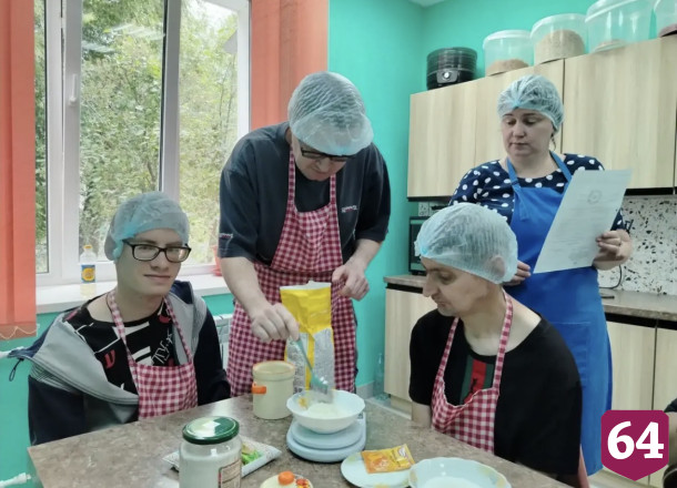 В Саратовской области прошел мастер-класс по нежным пряникам