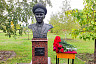Жители почтили память спасших поселок летчиков