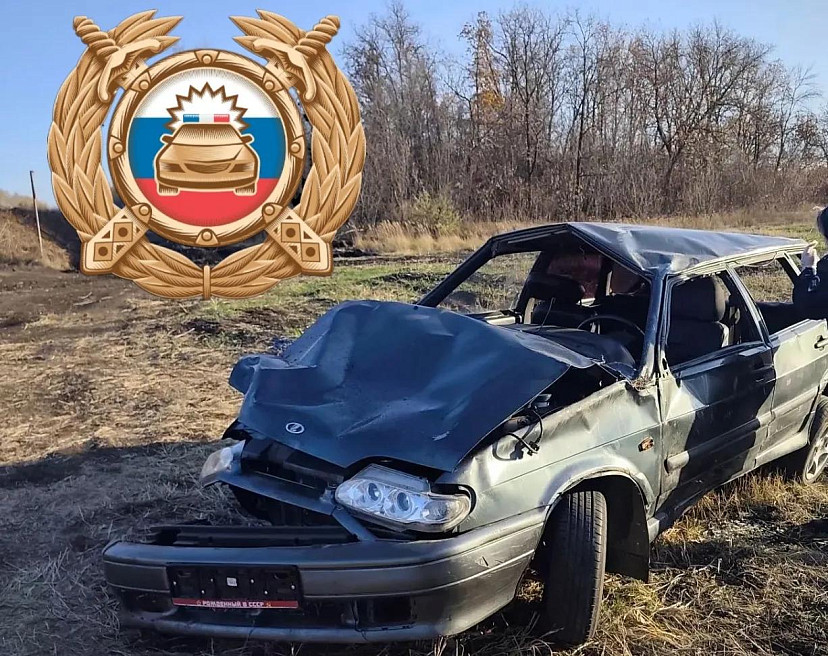 Водитель погиб при опрокидывании «Лады» у саратовского села