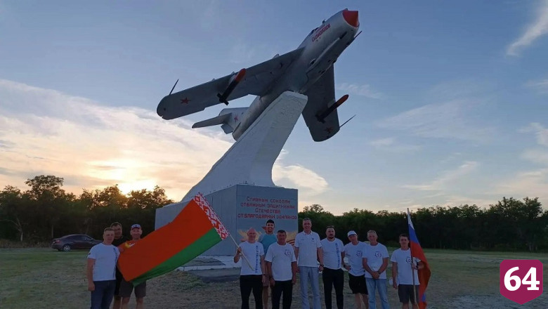 Спортсмены России и Беларуси преодолели 42 километра Волги за 10 часов 