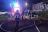 Пожарные ночью отбивали от огня Первомайский поселок 
