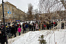 В Саратове несовершеннолетние на митинг Навального вышли за еду