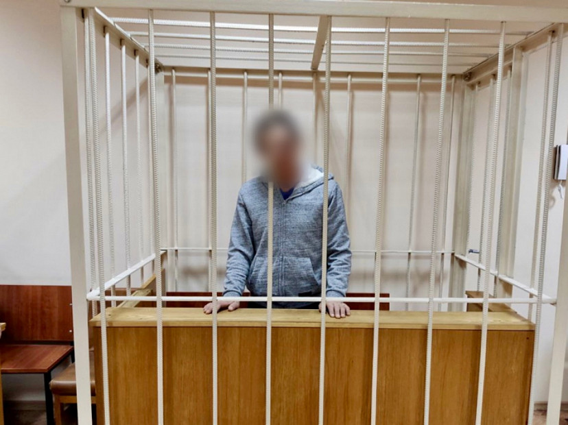 В Энгельсе неудачливый вор надругался над женщиной в подвале
