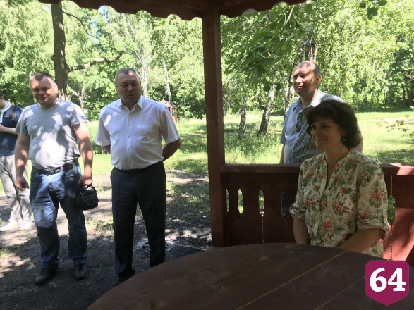 Министр призвал не думать о шашлыках на Кумысной поляне
