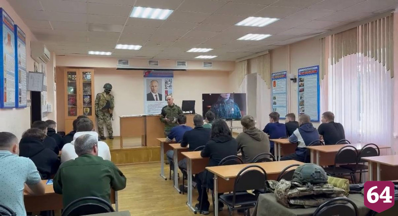 В Саратове студентов учат управлять беспилотниками