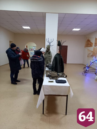 В саратовском доме культуры открыли выставку трофеев СВО
