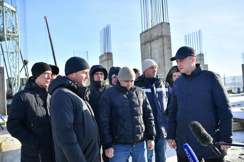 В противотуберкулезном диспансере возводят стены лечебных корпусов
