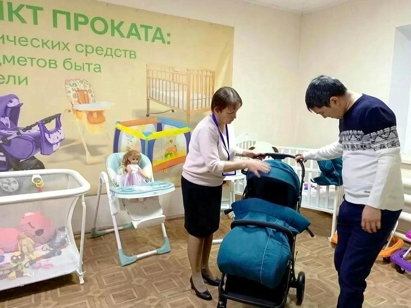 Саратовские семьи активно пользуются пунктами проката детских вещей