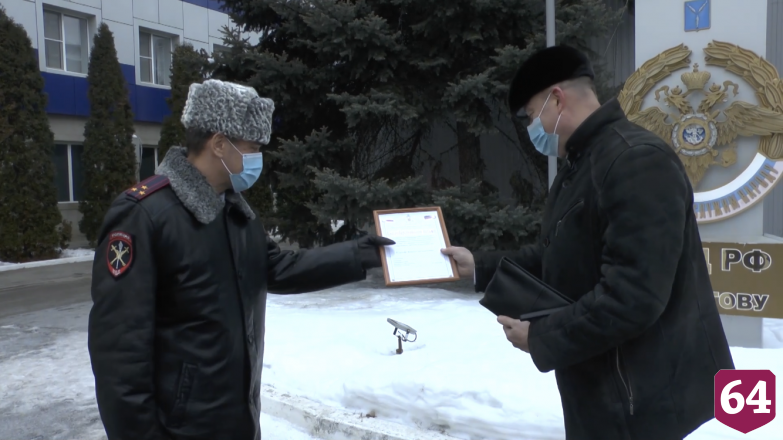 Саратовцы поймали похитителя велосипедов в подъезде и сдали полиции
