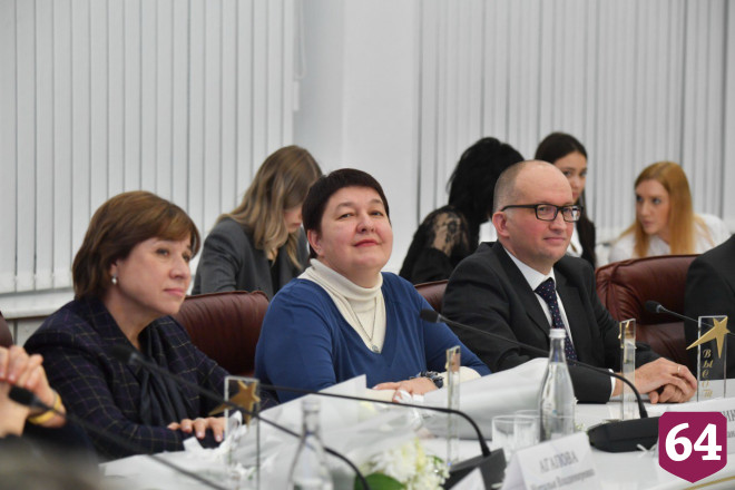 Губернатор наградил премией лучших преподавателей саратовских вузов